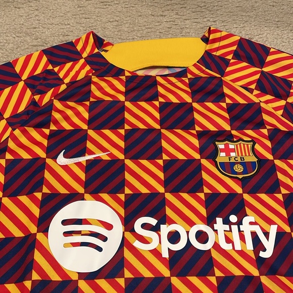 Nike Barcelona Pre Match Training Jersey 22/23 men size L NWT - Picture 2 of 6